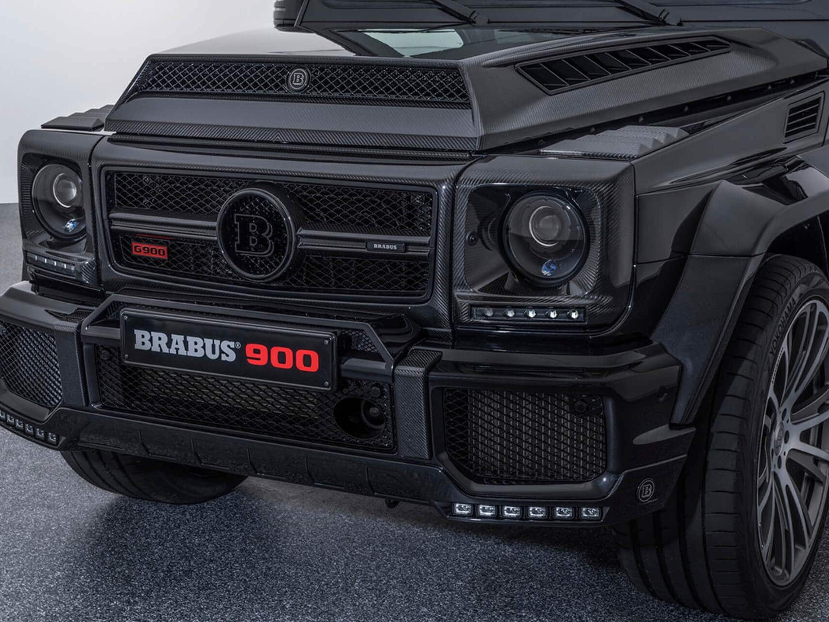 来自voxeljet的带内置压缩机外壳的Brabus G900。